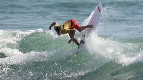 Lucca Mesinas hizo historia en el surf masculino