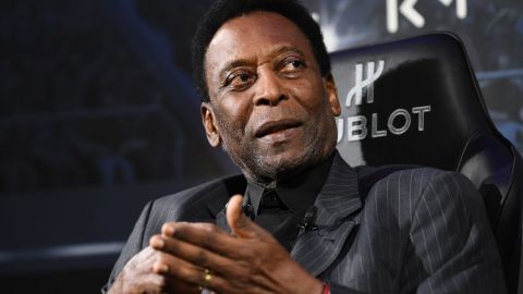 Pelé recibió el alta médica en Brasil