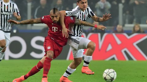 Vidal y Dybala entre los peores futbolistas del año