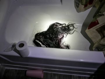 Joven muere en una bañera.