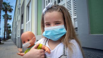 Covid: Los síntomas más comunes de Ómicron en niños y la nueva señal que hay que tener en cuenta