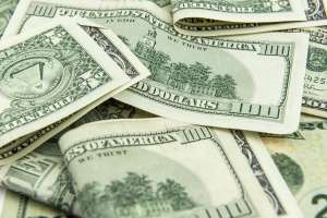 4 consejos de expertos para cuidar tu dinero durante la inflación en Estados Unidos