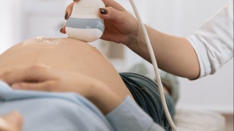 Mujer de Pensilvania da a luz a sus 53 años; es su segundo bebé en 3 años