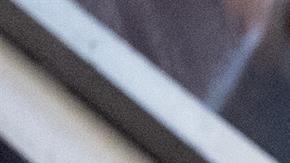 Tom Holland en el doble papel de Peter Parker/Spider-Man, durante una escena de la película "Spider-Man: No Way Home".