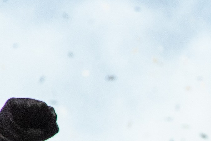 Maxi Moralez, rodeado por sus compañeros, levanta el trofeo de campeones del Este. /Foto: Cortesía NYCFC