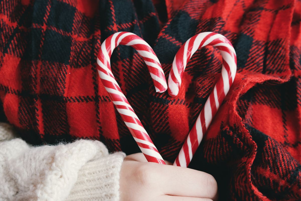 Why did candy canes become the typical Christmas candy?