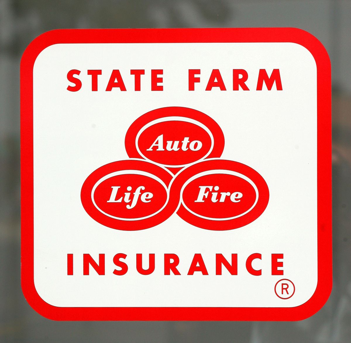 La firma de seguros State Farm fue denunciada por discriminación.