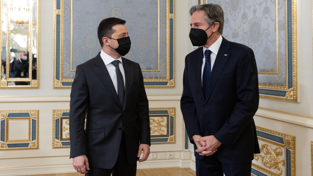 El presidente ucraniano Vladrimir Zelenski y el secretario de Estado de EE.UU., Antony Blinken.