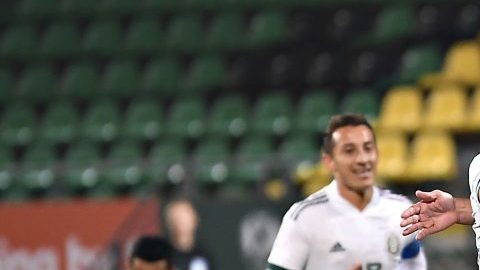 Delantero mexicano se lesionó y podría perderse el Mundial