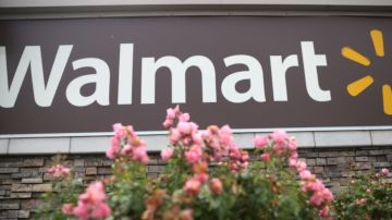 Confunden en Walmart a un oficial con un ladrón en serie y es arrestado sólo por ser afroamericano