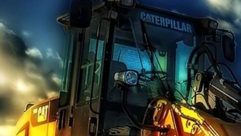 Sale a la luz video del disparo fatal a hispano que estrelló una excavadora contra casas y autos
