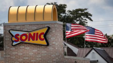 El tiroteo se reportó en un restaurante de comida rápida Sonic en Nebraska.