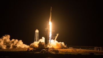Falcon 9 Space X viaje espacio