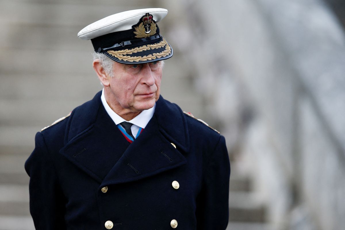 Prince Charles warns that “the world is on the brink” of an environmental catastrophe