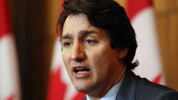 Justin Trudeau anuncia que dio positivo a covid-19 y se encuentra en aislamiento