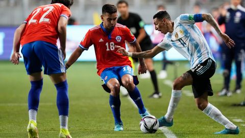Chile v Argentina - FIFA World Cup Qatar 2022 Qualifier