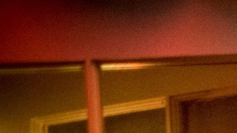 cinco adolescentes de entre 14 y 17 años