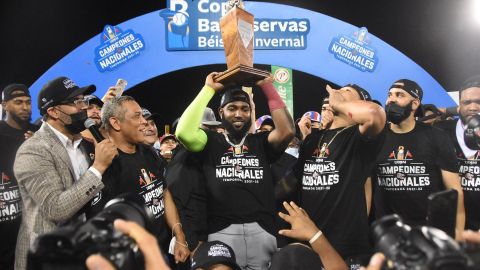 Marcell Ozuna y los Gigantes del Cibao se coronan campeones de la LIDOM