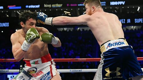 Saúl Canelo Álvarez y Julio César Chávez Jr