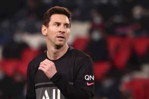 La afición inició especulaciones sobre el reencuentro de Lionel Messi con Xavi, Buquets y Alba en Barcelona [Videos]