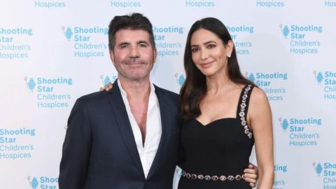 Simon Cowell y Lauren Silverman se comprometen después de más de 10 años juntos.