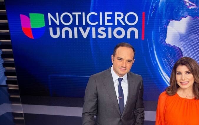 León Krauze será copresentador del noticiero nocturno de Univision junto a Patricia Janiot.