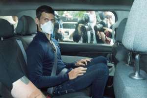 Djokovic padre desmiente el mensaje sobre "atentado de 50 balazos en el pecho" contra su hijo