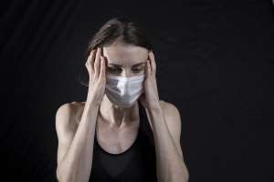 COVID: Cuánto tiempo puedes seguir contagiando el virus si enfermaste