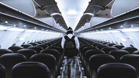 VIDEO: Cómo se siente ser el único pasajero en un vuelo internacional de ocho horas