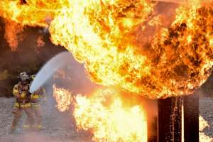 Incendio en Baltimore deja tres bomberos muertos y uno gravemente herido
