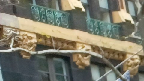 La activista comunitaria Angeles Solis alerta que es momento de crear soluciones para la fuerza laboral más vulnerable.