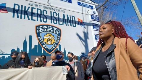 90% de los internos en cárceles de NY son negros y/o hispanos.