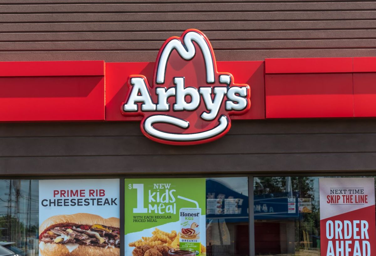 Arby’s tiene a un empleado de 91 años que trabaja toda la semana desde