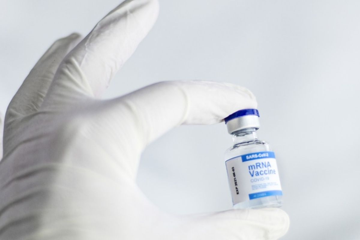 Un estudio reveló que las vacunas contra el covid pierden su efectividad después de cuatro meses.