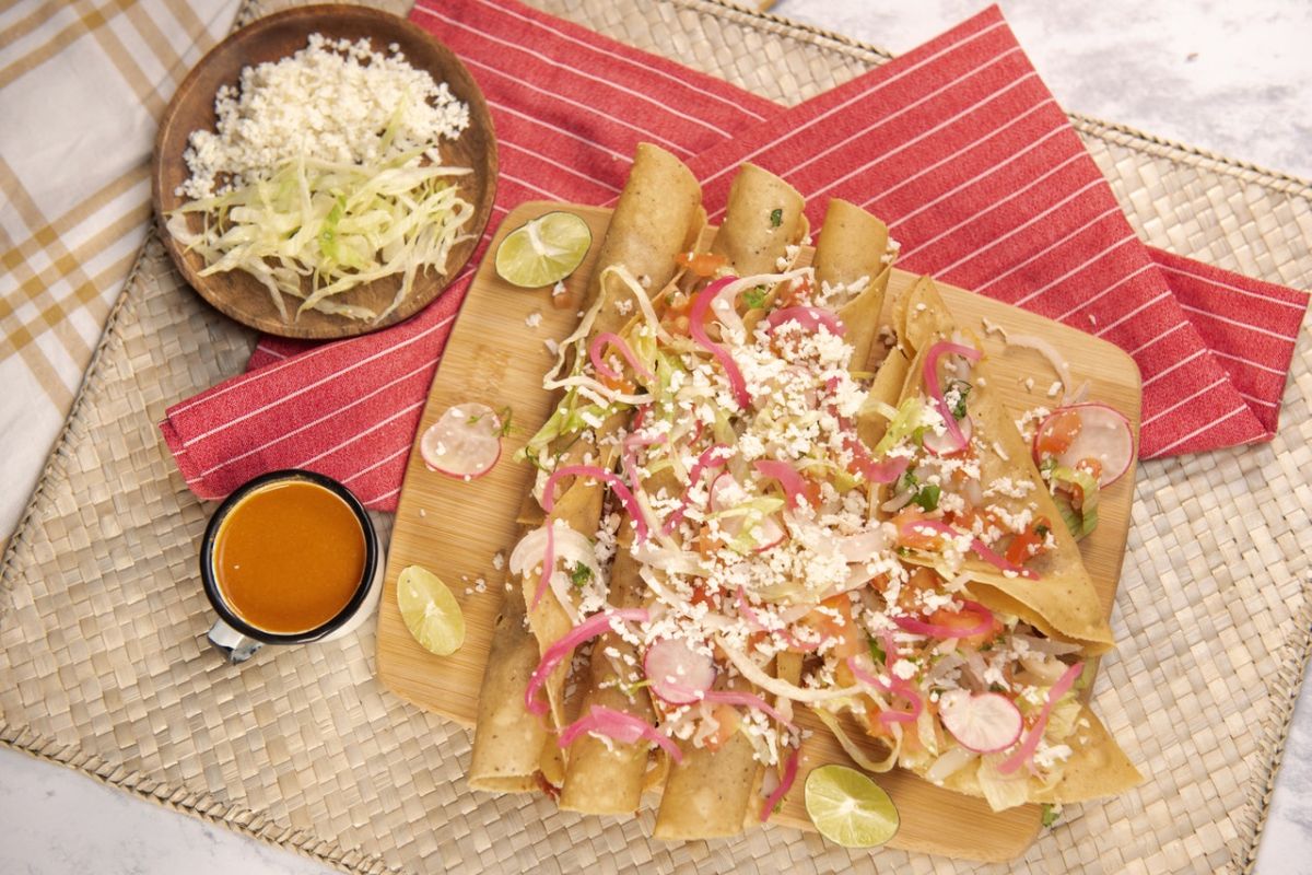 Flautas de pollo