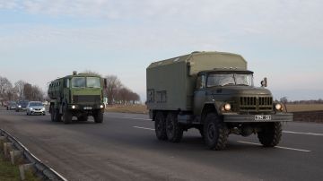 Las Fuerzas Armadas Rusas se movilizaron por varias ciudades de Ucrania.