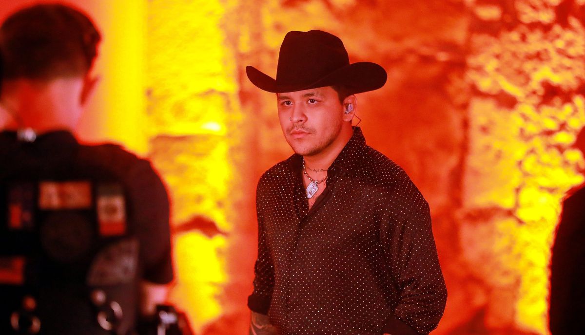 Christian Nodal: his parents would be sued for alleged fraud
