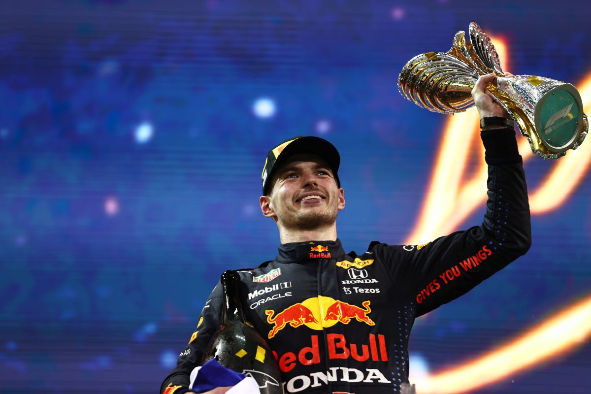 Max Verstappen Campeón Red Bull Racing Contrato 2028 Fórmula 1