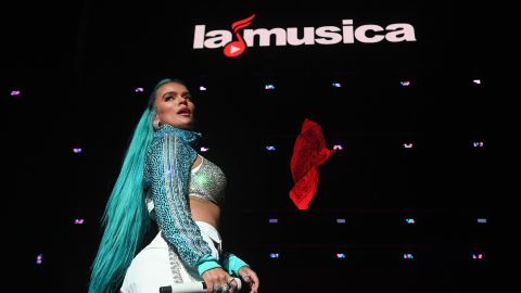 La foto de Karol G, publicada por J Balvin, y que muestra cuánto ha cambiado la cantante