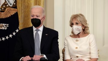 El presidente Joe Biden y la primera dama Jill Biden lideraron el evento contra el cáncer en la Casa Blanca.