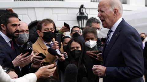 El presidente Biden todavía cree que hay riesgo de invasión en Ucrania por parte de Rusia.