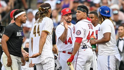 Peloteros jóvenes le piden a la MLBPA que logre un acuerdo con la MLB