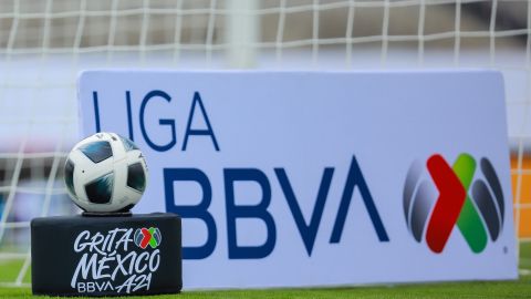 Konami le gana a FIFA y se queda con los derechos de la Liga MX