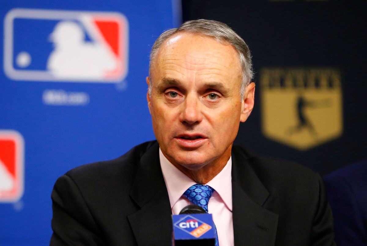 Rob Manfred, comisionado de la MLB, se unió a las negociaciones. 