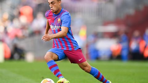 Sergiño Dest es pretendido de la Serie A por falta de minutos en el Barcelona