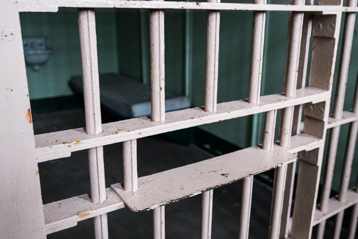 $80 millones de dólares para familia de fallecido que estuvo más de 20 años preso por error en Nueva York