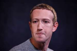 Mark Zuckerberg está en peligro de salir de la lista de las 10 personas más ricas del mundo