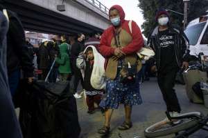 119 migrantes guatemaltecos son detenidos en el sur de México, 33 de ellos menores de edad