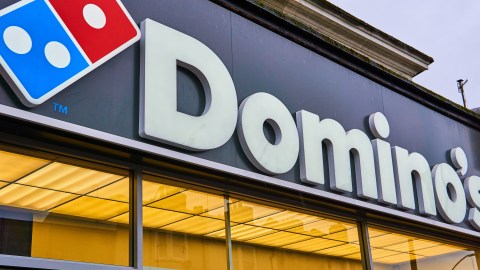 Novia boda Domino's Pizza