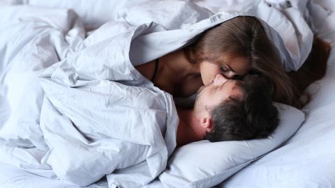 Cómo es tener relaciones con cada uno de los signos del zodiaco